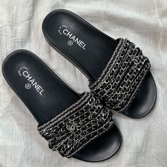 Authentic Chanel Black Tweed Tropiconic Chain Detail Slides BARELY WORN SIZE 40 - Picture 4 of 6